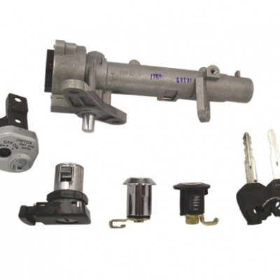 SET BRAVA VICMA <br>* SUZUKI UH Burgman 125 (02-06), UH Burgman 150 (02-06)