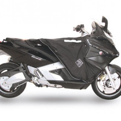Termoscud®, scooter leg cover Gilera GP 800 Black