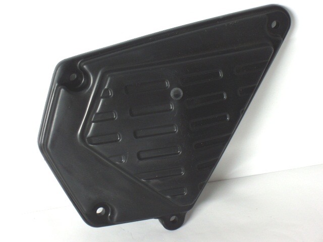 POKLOPAC KUĆIŠTA FILTERA ZRAKA LIJEVI - NOVO <BR>* HONDA XL 500 R 1982 - 1984
