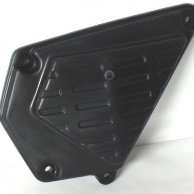 POKLOPAC KUĆIŠTA FILTERA ZRAKA LIJEVI - NOVO <BR>* HONDA XL 500 R 1982 - 1984