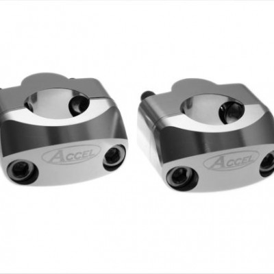 ADAPTER ZA POVIŠENJE UPRAVLJAČA / VOLANA PROMJERA 22 MM <br> POVIŠENJE: 20 MM <br> BOJA: SREBRNA