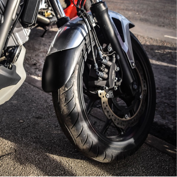 PRODUŽETAK PREDNJEG BLATOBRANA HONDA NC 700/750 (2012-2019), YAMAHA MT-09 Tracer 900 (2015-2019) PUIG 6418N