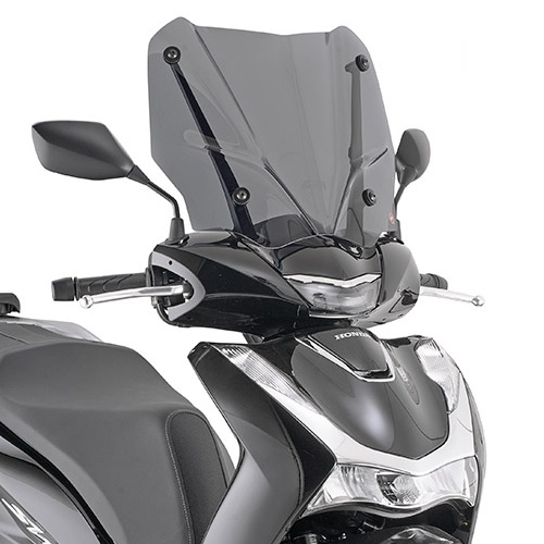 VIZIR / VJETROBRAN HONDA SH 125/150 (2020-2025), SH 350 (2021-2026) ZATAMNJEN (SMOKED) VISINA: 33 CM x ŠIRINA: 45 CM <br> GIVI: D1181S